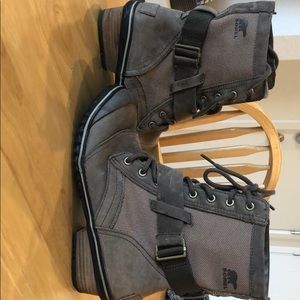 Barely worn sorel boots!